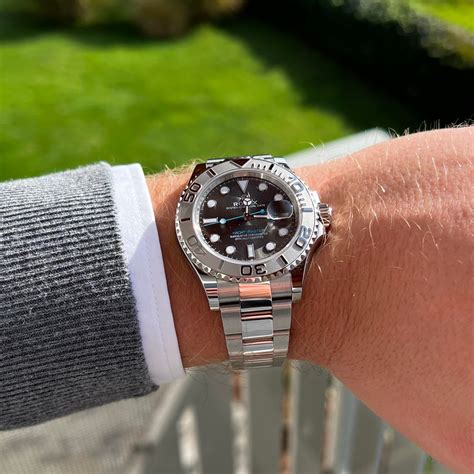 is wearing a rolex dangerous|[Question] do you guys wear your Rolex in public and how.